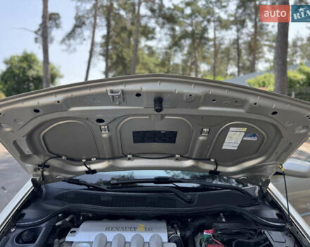 Бежевый Рено Меган, объемом двигателя 1.6 л и пробегом 161 тыс. км за 4950 $, фото 22 на Automoto.ua