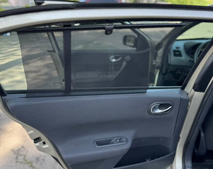 Бежевый Рено Меган, объемом двигателя 1.6 л и пробегом 161 тыс. км за 4950 $, фото 8 на Automoto.ua