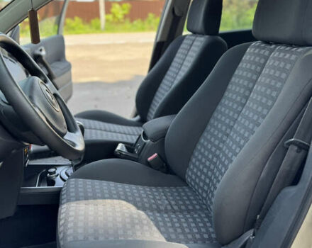 Бежевый Рено Меган, объемом двигателя 1.6 л и пробегом 161 тыс. км за 4950 $, фото 6 на Automoto.ua