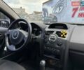 Бежевый Рено Меган, объемом двигателя 1.6 л и пробегом 206 тыс. км за 4900 $, фото 5 на Automoto.ua
