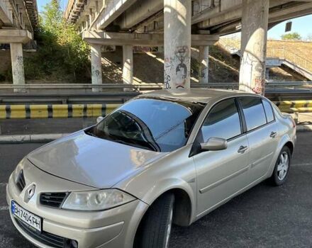 Бежевый Рено Меган, объемом двигателя 1.6 л и пробегом 300 тыс. км за 4500 $, фото 3 на Automoto.ua