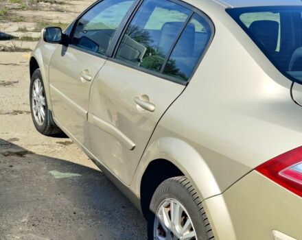 Бежевый Рено Меган, объемом двигателя 1.6 л и пробегом 184 тыс. км за 4500 $, фото 3 на Automoto.ua