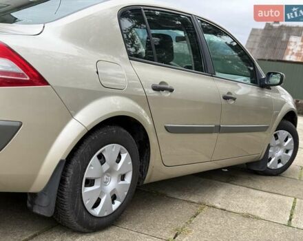 Бежевий Рено Меган, об'ємом двигуна 1.6 л та пробігом 190 тис. км за 5650 $, фото 17 на Automoto.ua