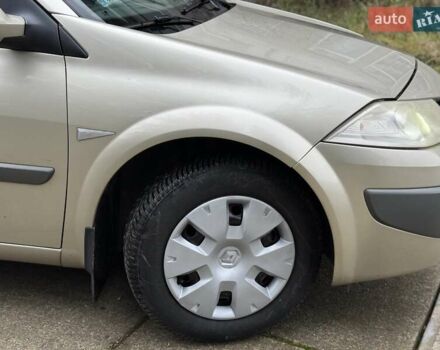 Бежевий Рено Меган, об'ємом двигуна 1.6 л та пробігом 190 тис. км за 5650 $, фото 45 на Automoto.ua