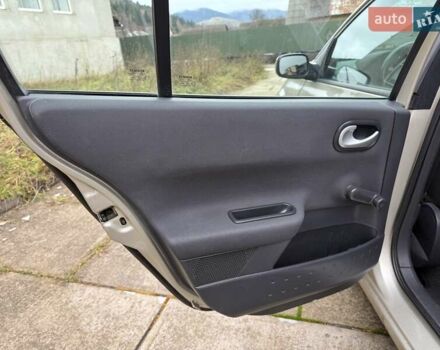 Бежевий Рено Меган, об'ємом двигуна 1.6 л та пробігом 190 тис. км за 5650 $, фото 58 на Automoto.ua