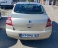 Бежевый Рено Меган, объемом двигателя 1.6 л и пробегом 184 тыс. км за 4500 $, фото 1 на Automoto.ua