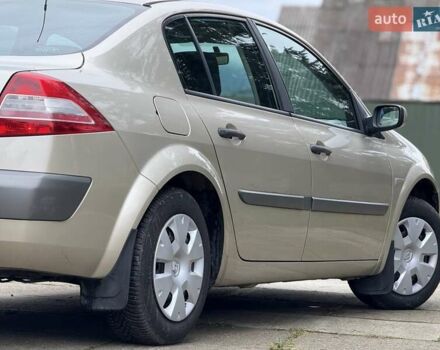 Бежевий Рено Меган, об'ємом двигуна 1.6 л та пробігом 190 тис. км за 5650 $, фото 19 на Automoto.ua