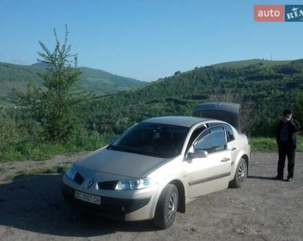Бежевий Рено Меган, об'ємом двигуна 1.4 л та пробігом 160 тис. км за 4550 $, фото 1 на Automoto.ua
