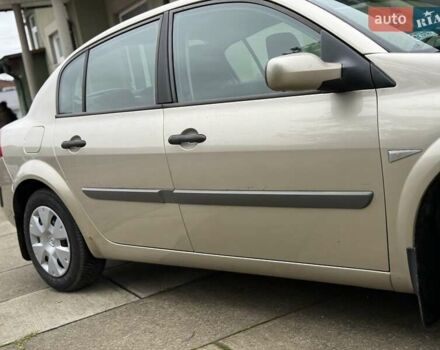 Бежевий Рено Меган, об'ємом двигуна 1.6 л та пробігом 190 тис. км за 5650 $, фото 46 на Automoto.ua