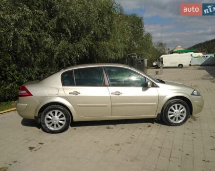 Бежевый Рено Меган, объемом двигателя 1.6 л и пробегом 227 тыс. км за 4700 $, фото 1 на Automoto.ua