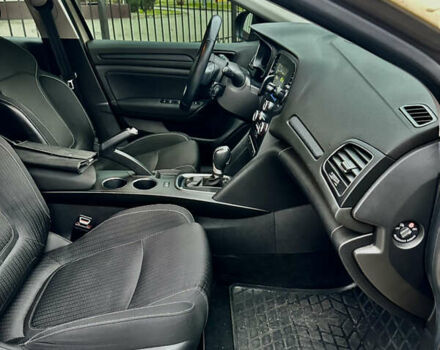 Бежевый Рено Меган, объемом двигателя 1.46 л и пробегом 144 тыс. км за 12500 $, фото 20 на Automoto.ua