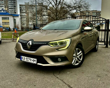 Бежевый Рено Меган, объемом двигателя 1.46 л и пробегом 144 тыс. км за 12500 $, фото 1 на Automoto.ua