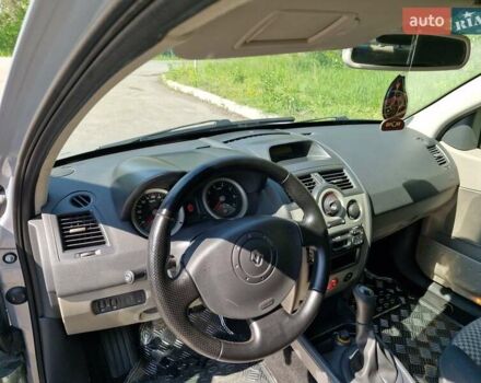 Бежевый Рено Меган, объемом двигателя 1.4 л и пробегом 245 тыс. км за 3900 $, фото 25 на Automoto.ua