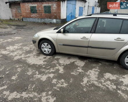 Бежевый Рено Меган, объемом двигателя 1.6 л и пробегом 202 тыс. км за 4200 $, фото 3 на Automoto.ua