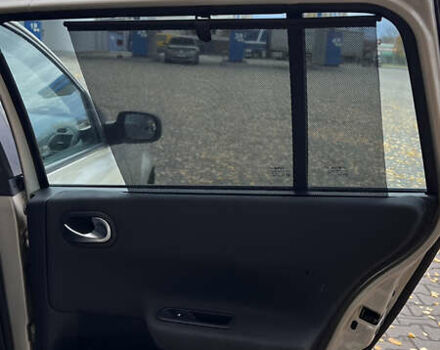 Рено Меган 2006 в Хороле на Automoto.ua Бежевый Рено Меган, объемом двигателя 1.6 л и пробегом 240 тыс. км за 5299 $, фото 36 на Automoto.ua