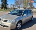 Бежевый Рено Меган, объемом двигателя 1.6 л и пробегом 264 тыс. км за 5600 $, фото 1 на Automoto.ua