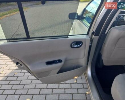 Бежевий Рено Меган, об'ємом двигуна 1.6 л та пробігом 190 тис. км за 5300 $, фото 15 на Automoto.ua