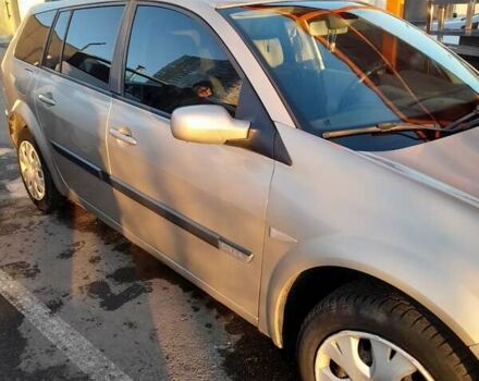 Бежевый Рено Меган, объемом двигателя 1.6 л и пробегом 250 тыс. км за 4700 $, фото 3 на Automoto.ua