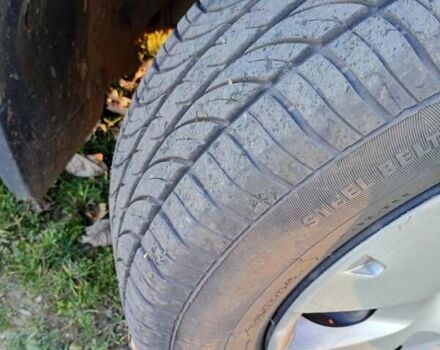 Бежевый Рено Меган, объемом двигателя 1.4 л и пробегом 238 тыс. км за 4700 $, фото 5 на Automoto.ua