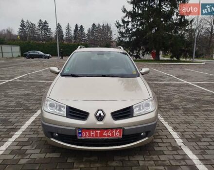 Бежевий Рено Меган, об'ємом двигуна 1.6 л та пробігом 246 тис. км за 4500 $, фото 2 на Automoto.ua