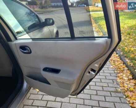 Бежевий Рено Меган, об'ємом двигуна 1.6 л та пробігом 190 тис. км за 5300 $, фото 13 на Automoto.ua