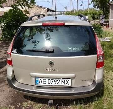 Бежевий Рено Меган, об'ємом двигуна 1.6 л та пробігом 275 тис. км за 4600 $, фото 2 на Automoto.ua