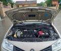 Бежевый Рено Меган, объемом двигателя 1.6 л и пробегом 196 тыс. км за 5500 $, фото 18 на Automoto.ua