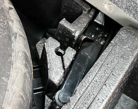 Рено Меган 2006 в Хороле на Automoto.ua Бежевый Рено Меган, объемом двигателя 1.6 л и пробегом 240 тыс. км за 5299 $, фото 48 на Automoto.ua