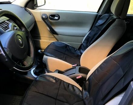 Бежевый Рено Меган, объемом двигателя 1.6 л и пробегом 252 тыс. км за 4700 $, фото 6 на Automoto.ua