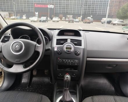 Бежевий Рено Меган, об'ємом двигуна 1.6 л та пробігом 246 тис. км за 4500 $, фото 5 на Automoto.ua