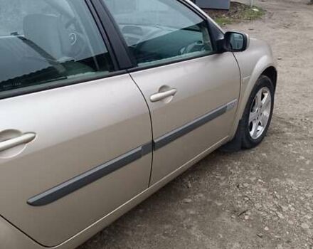 Бежевый Рено Меган, объемом двигателя 1.99 л и пробегом 404 тыс. км за 6000 $, фото 9 на Automoto.ua