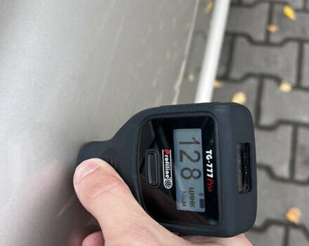 Рено Меган 2006 в Хороле на Automoto.ua Бежевый Рено Меган, объемом двигателя 1.6 л и пробегом 240 тыс. км за 5299 $, фото 58 на Automoto.ua