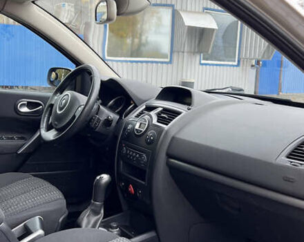 Рено Меган 2006 в Хороле на Automoto.ua Бежевый Рено Меган, объемом двигателя 1.6 л и пробегом 240 тыс. км за 5299 $, фото 39 на Automoto.ua