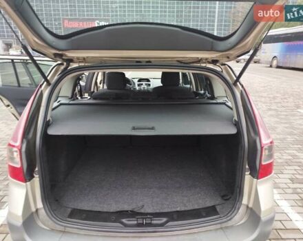 Бежевий Рено Меган, об'ємом двигуна 1.6 л та пробігом 246 тис. км за 4500 $, фото 15 на Automoto.ua