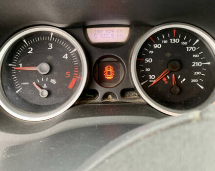 Бежевий Рено Меган, об'ємом двигуна 1.46 л та пробігом 201 тис. км за 4500 $, фото 6 на Automoto.ua