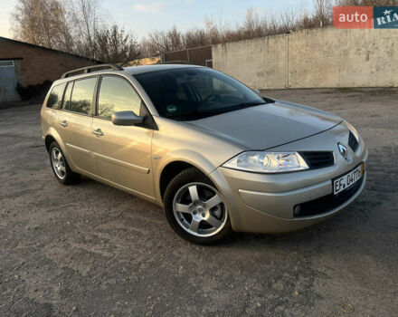 Бежевый Рено Меган, объемом двигателя 1.6 л и пробегом 177 тыс. км за 5899 $, фото 1 на Automoto.ua