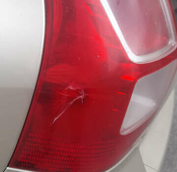 Бежевый Рено Меган, объемом двигателя 1.6 л и пробегом 370 тыс. км за 4000 $, фото 29 на Automoto.ua