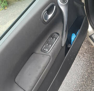 Бежевый Рено Меган, объемом двигателя 1.6 л и пробегом 370 тыс. км за 4000 $, фото 9 на Automoto.ua