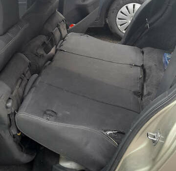 Бежевый Рено Меган, объемом двигателя 1.6 л и пробегом 370 тыс. км за 4000 $, фото 1 на Automoto.ua