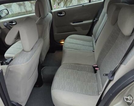 Бежевий Рено Меган, об'ємом двигуна 1.5 л та пробігом 227 тис. км за 5000 $, фото 15 на Automoto.ua