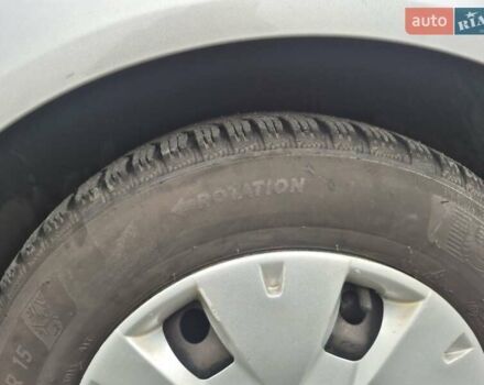 Бежевый Рено Меган, объемом двигателя 1.6 л и пробегом 135 тыс. км за 5450 $, фото 12 на Automoto.ua