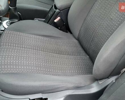 Бежевый Рено Меган, объемом двигателя 1.6 л и пробегом 256 тыс. км за 5600 $, фото 23 на Automoto.ua