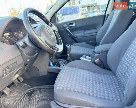 Бежевый Рено Меган, объемом двигателя 1.6 л и пробегом 194 тыс. км за 5500 $, фото 8 на Automoto.ua