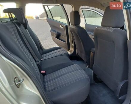 Бежевый Рено Меган, объемом двигателя 1.6 л и пробегом 195 тыс. км за 4800 $, фото 21 на Automoto.ua