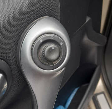 Бежевый Рено Меган, объемом двигателя 1.6 л и пробегом 370 тыс. км за 4000 $, фото 22 на Automoto.ua