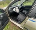 Бежевый Рено Меган, объемом двигателя 1.6 л и пробегом 200 тыс. км за 600 $, фото 5 на Automoto.ua