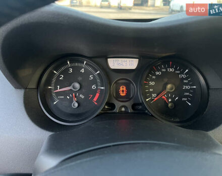 Бежевый Рено Меган, объемом двигателя 1.6 л и пробегом 177 тыс. км за 5899 $, фото 21 на Automoto.ua