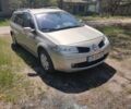 Бежевый Рено Меган, объемом двигателя 1.6 л и пробегом 276 тыс. км за 5000 $, фото 1 на Automoto.ua