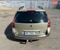 Бежевый Рено Меган, объемом двигателя 1.6 л и пробегом 203 тыс. км за 5500 $, фото 3 на Automoto.ua