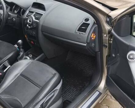 Бежевый Рено Меган, объемом двигателя 1.5 л и пробегом 311 тыс. км за 5800 $, фото 11 на Automoto.ua